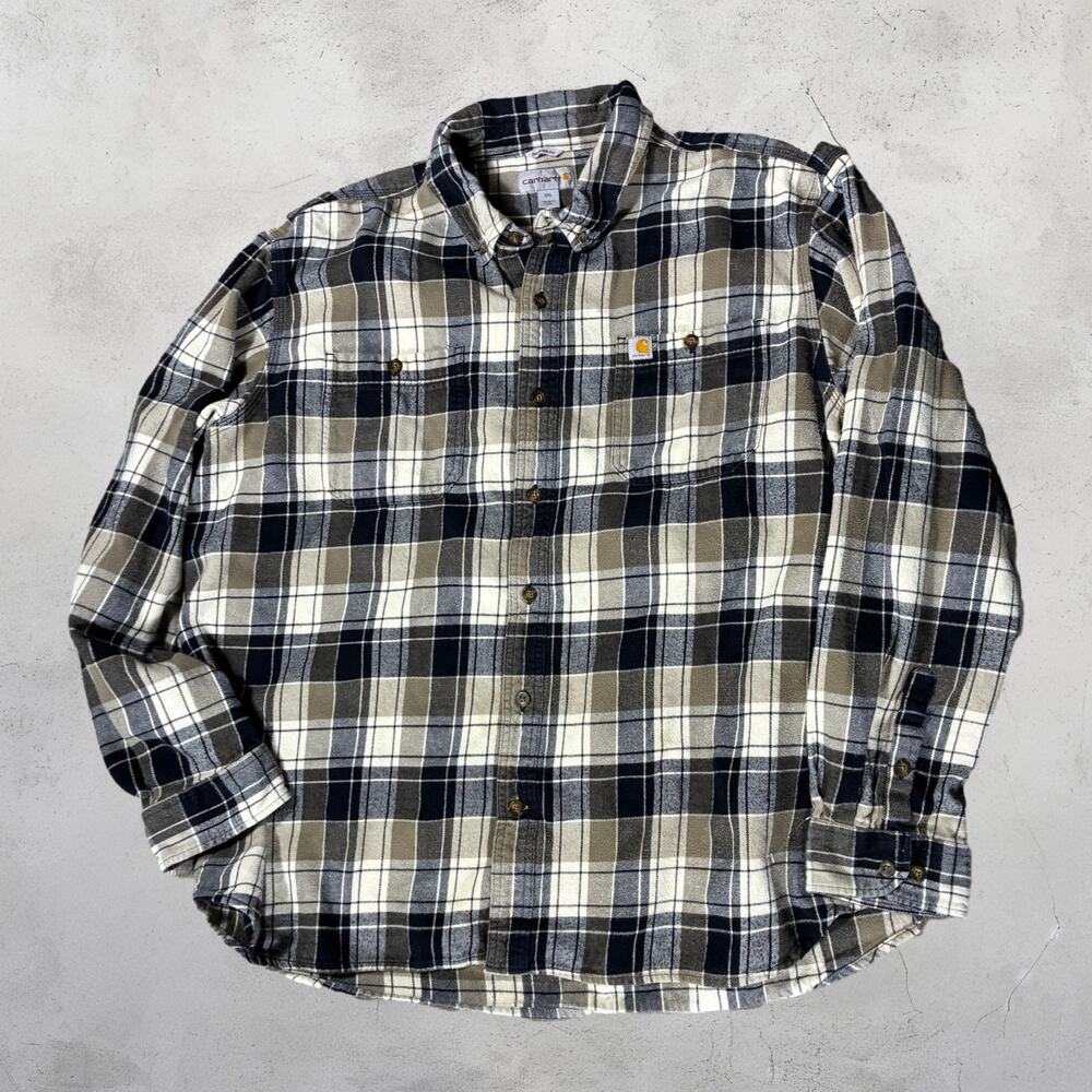 🛠️ Carhartt Plaid Flannel Button-Up Work Shirt 🌲